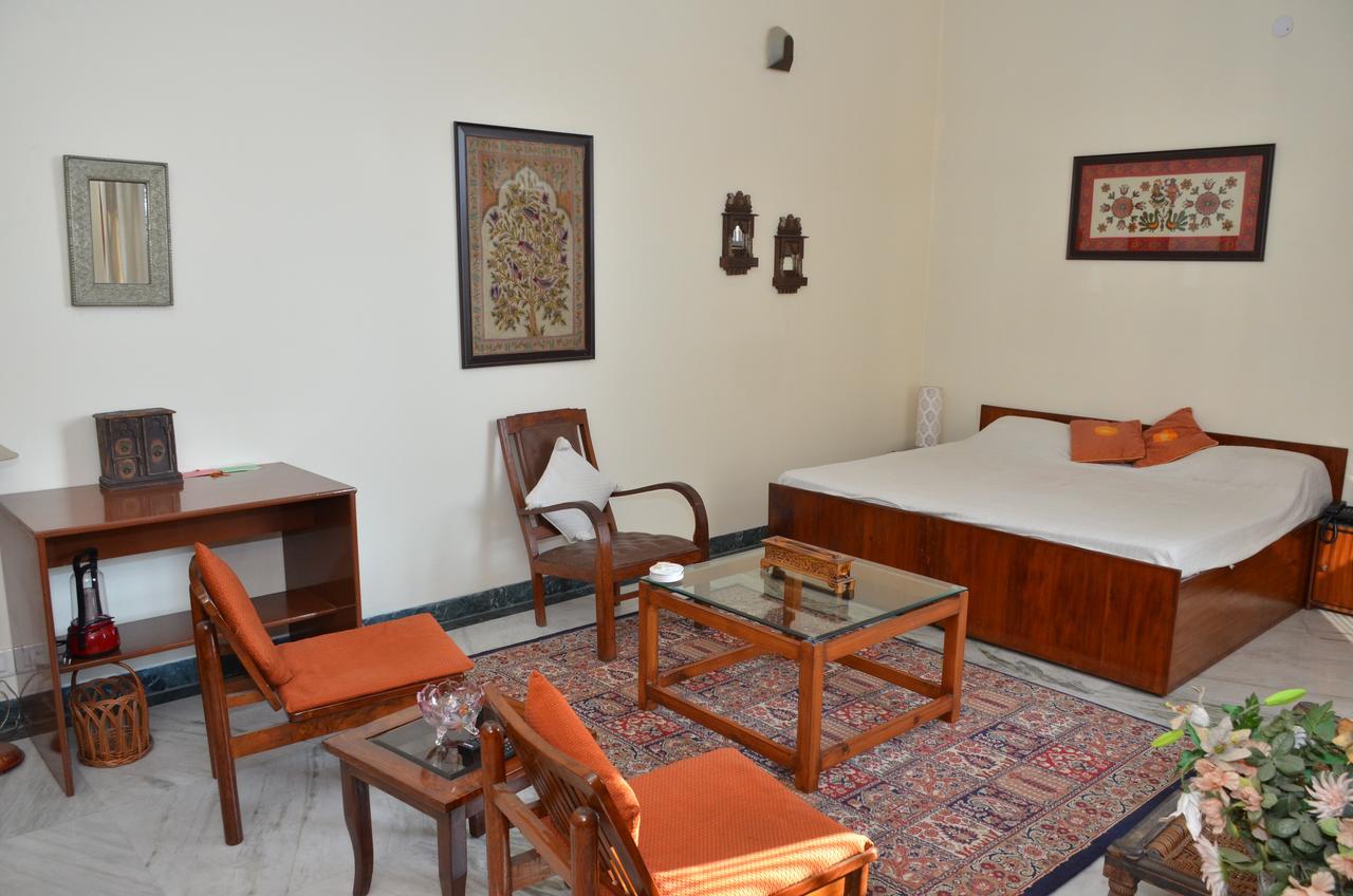 Sandy'S Homestay Jammu Exterior photo