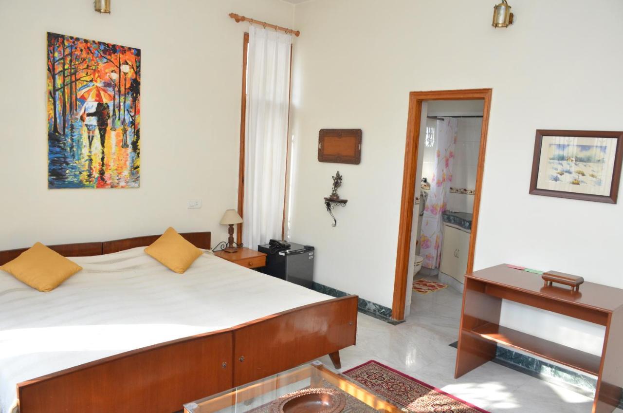 Sandy'S Homestay Jammu Exterior photo
